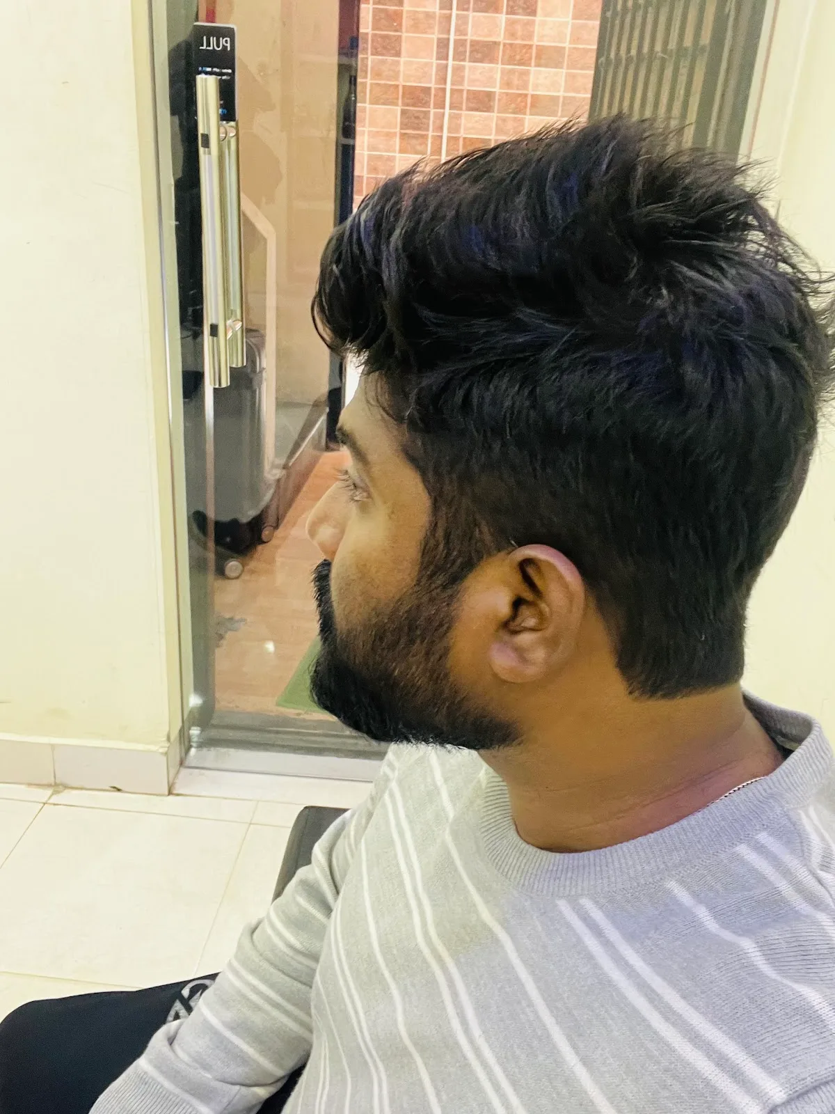DS14 grooming spot unisex salon