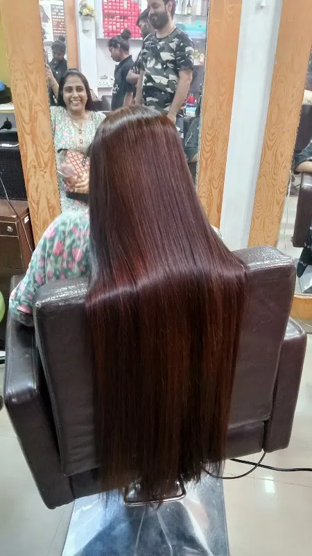 AJ Makeover Hair & Beauty Salon