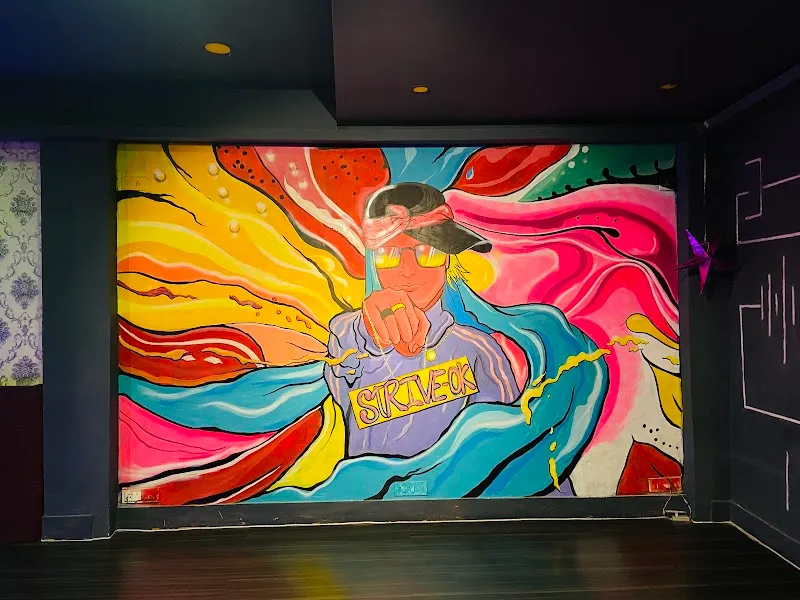 Strive-ok Dance Studio
