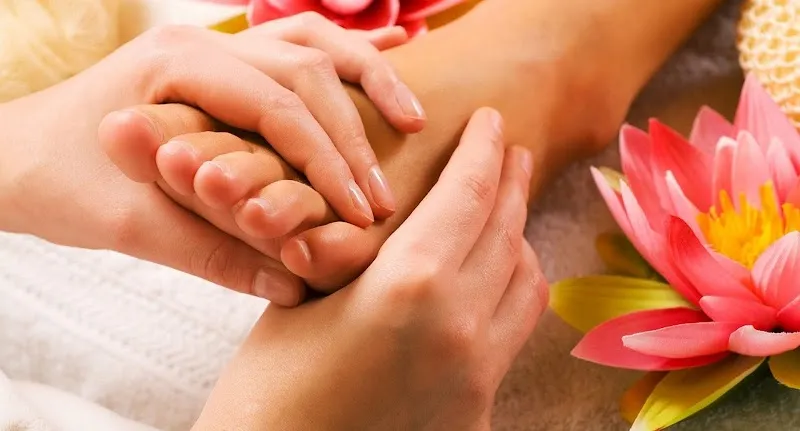 Skyn Spa Massage Spa in Pitampura Massage Center in Delhi