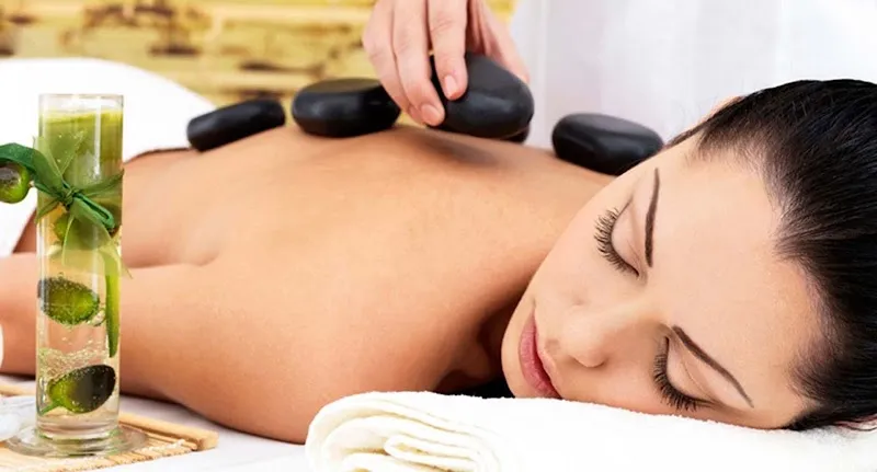 Skyn Spa Massage Spa in Pitampura Massage Center in Delhi