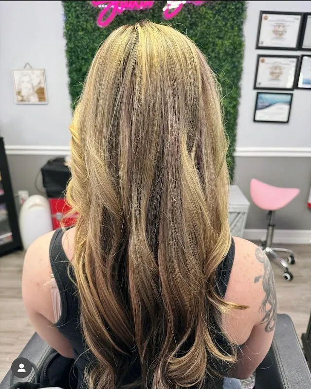 Sally's Studio Salon