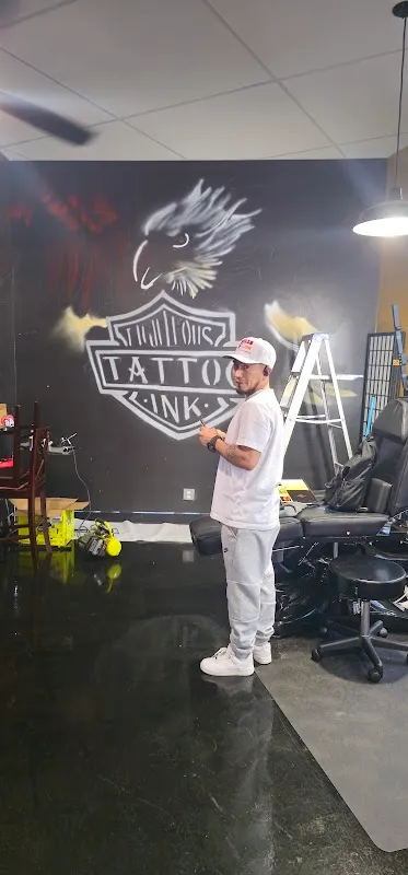 Righteous Ink Tattoo Body Piercing & Supply