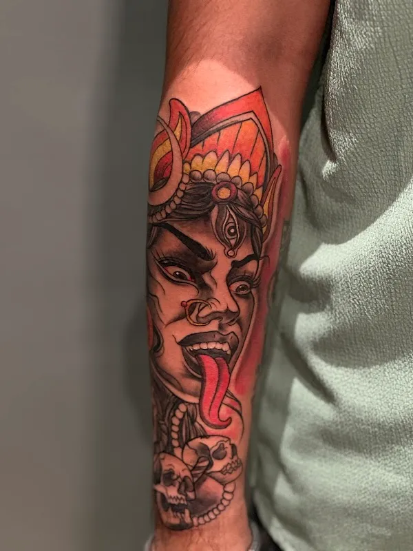 ENVY TATTOO & PIERCING & TATTOO TRAINING