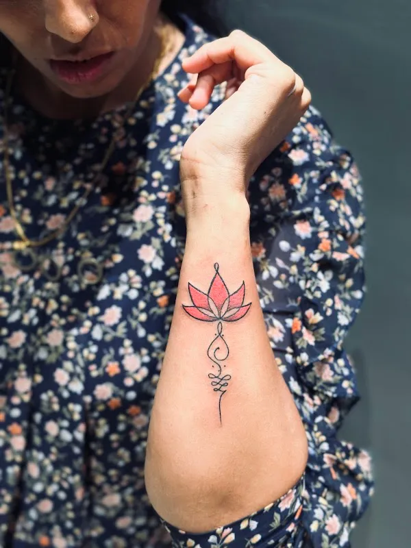 ENVY TATTOO & PIERCING & TATTOO TRAINING
