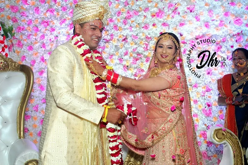 Dhr Photography Studio