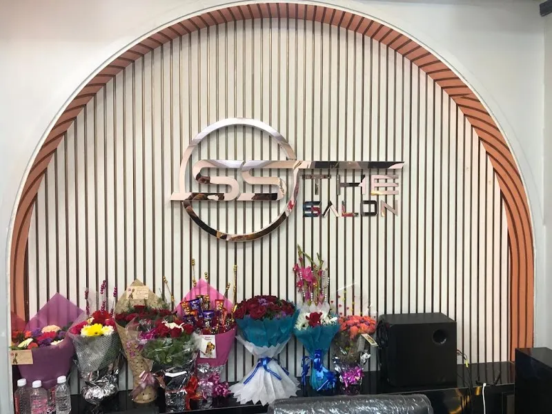 SS The Salon