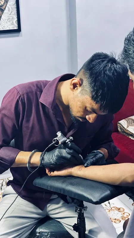 Sattu tattoo artist