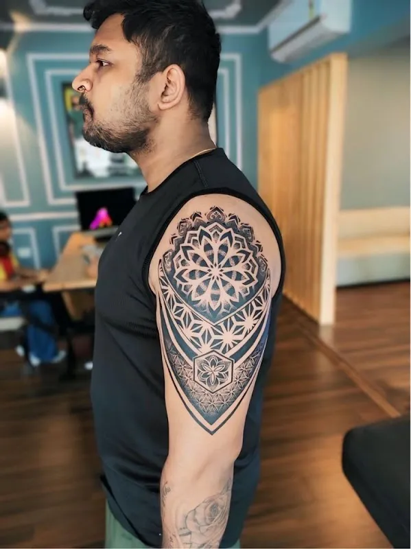 Sattu tattoo artist