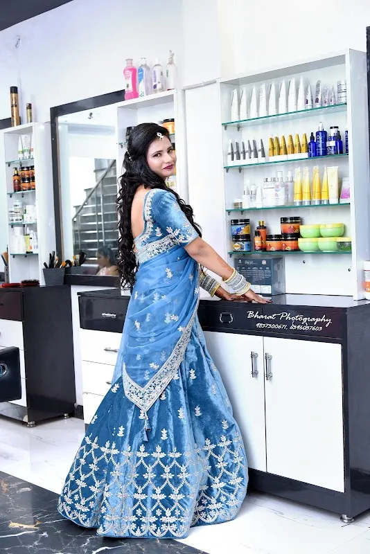 BHARAT PHOTOGRAPHY Studio A Square N Perfect Click