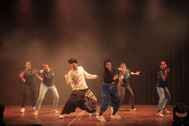 Fly High Creative Arts & Wellness Studio | BEST DANCE ACADEMY IN DELHI | BEST YOGA CLASSES IN DELHI