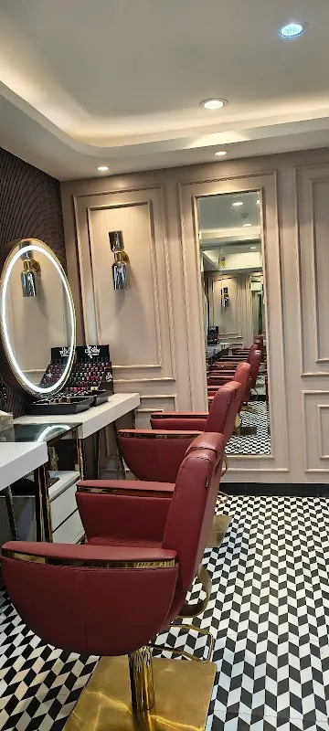 Hair Candy Luxury Salon Model Town