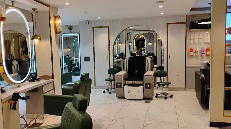 Hair Candy Luxury Salon Model Town