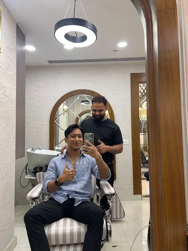 KD Unisex Salon Omaxe ( Chandni Chowk )