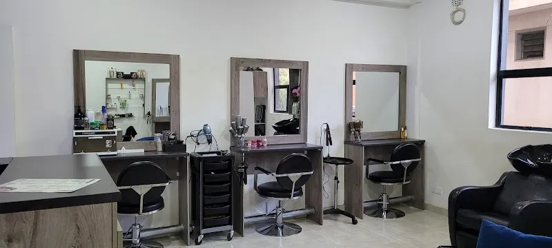 Hair By Vee Zimbabwe