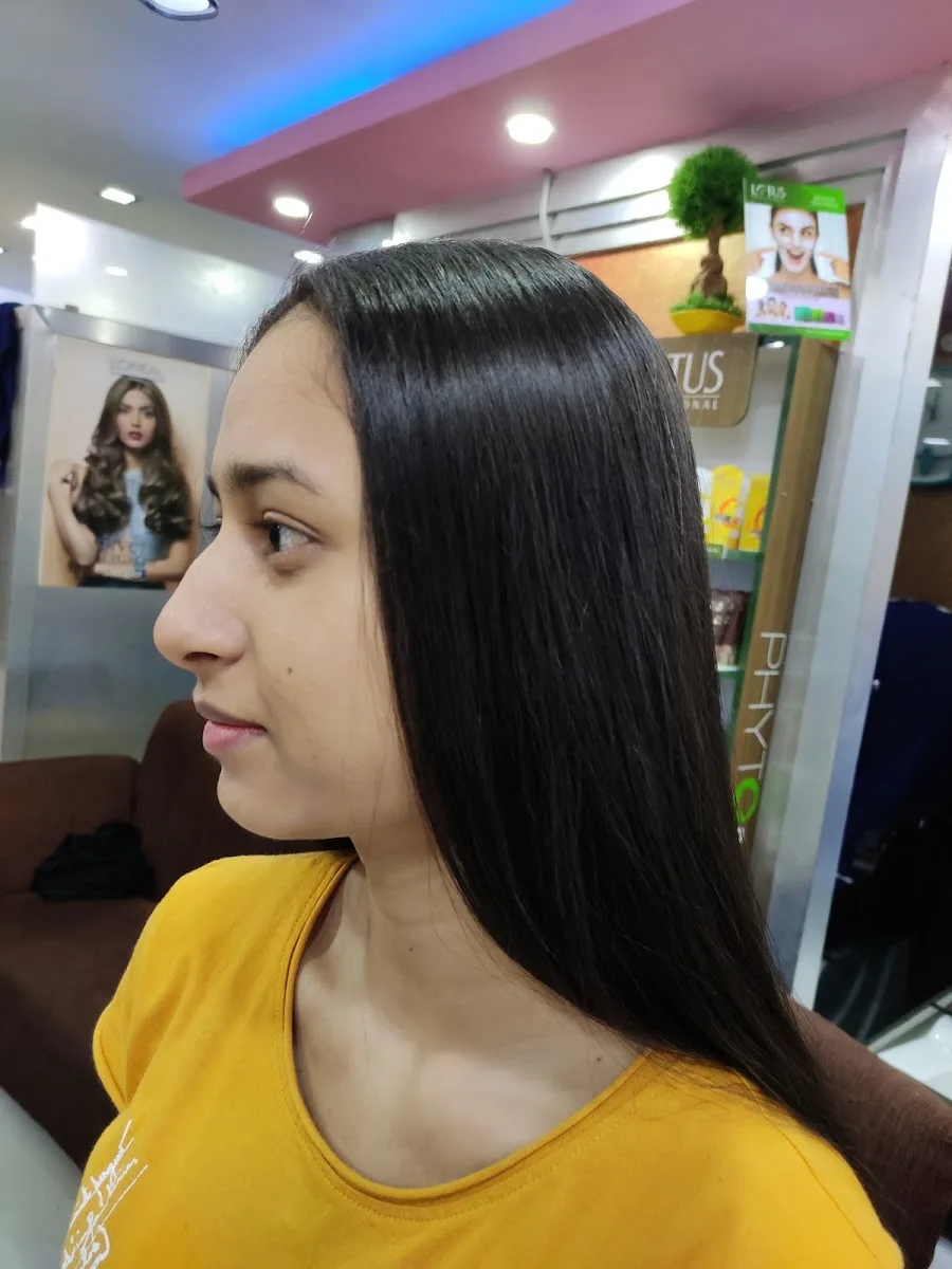 Unique Hair & Spa Beauty Salon