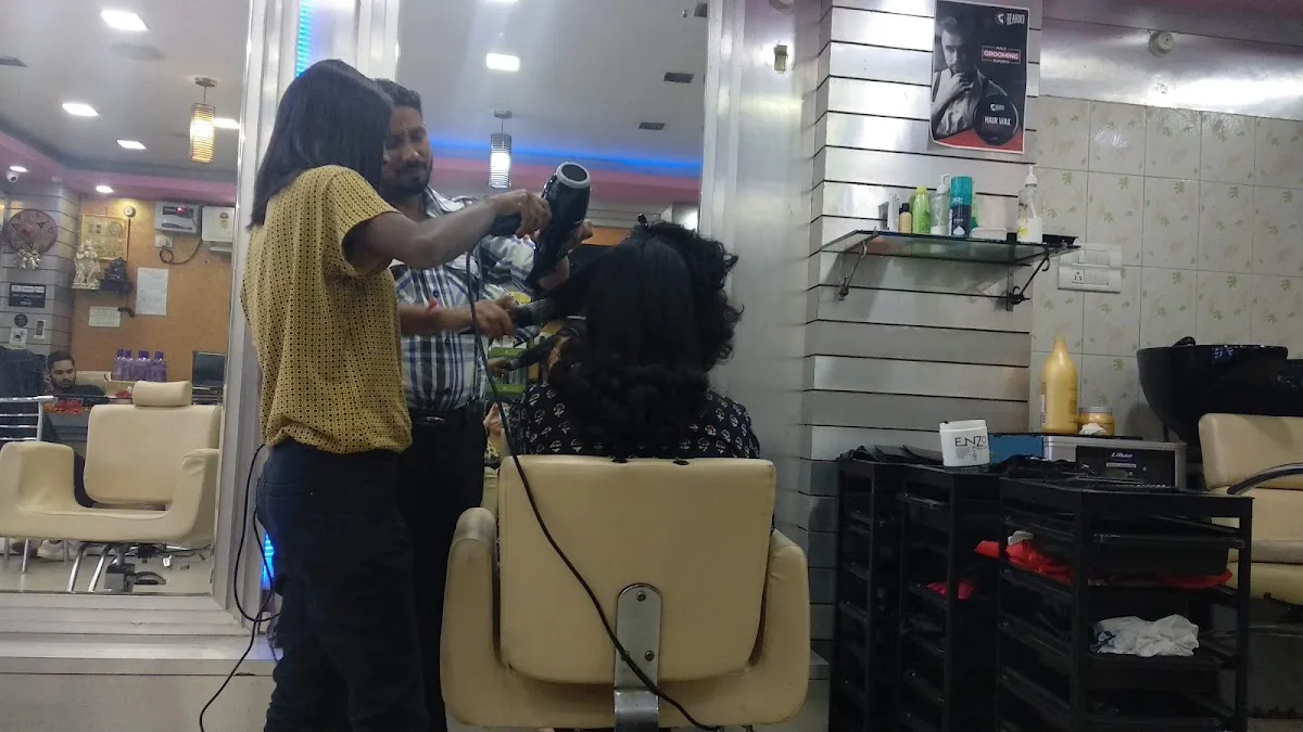 Unique Hair & Spa Beauty Salon