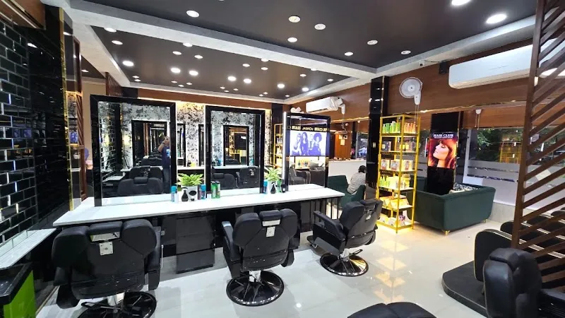 HAIR CULB THE LUXURY UNISEX SALON