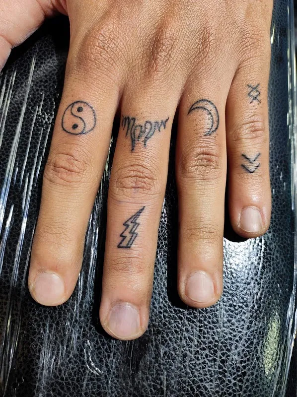Little Monster Tattoos & Piercing Studio