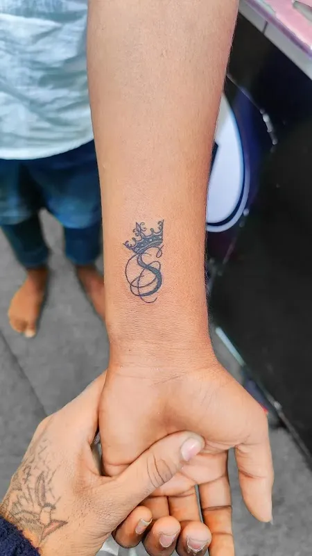 Trendy tattoo studio