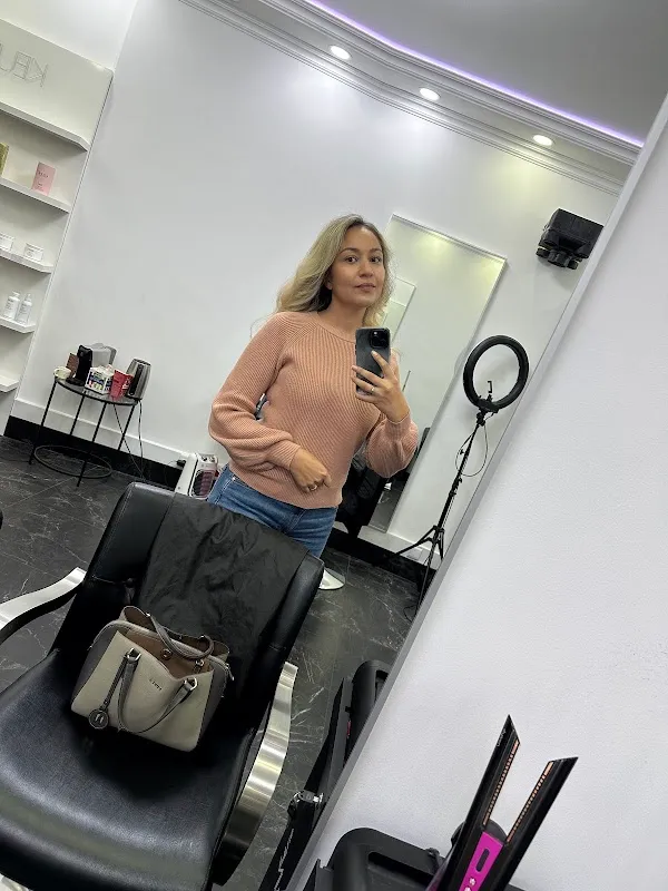 L.A Studio