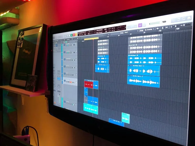 Opus Magnum Studio
