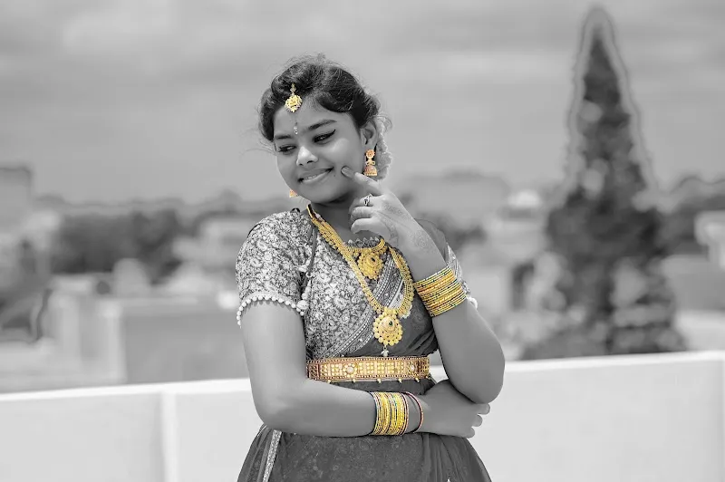 Right Focus Photo studio
