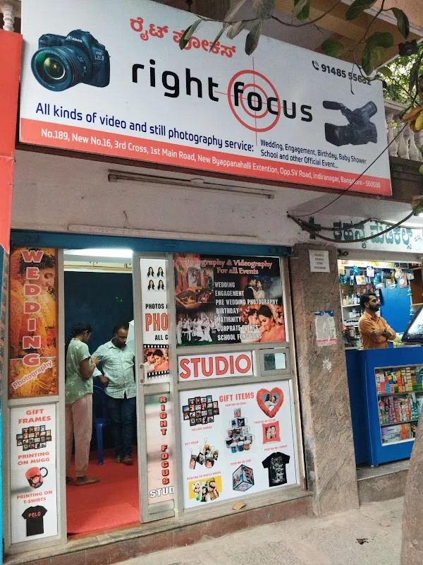 Right Focus Photo studio