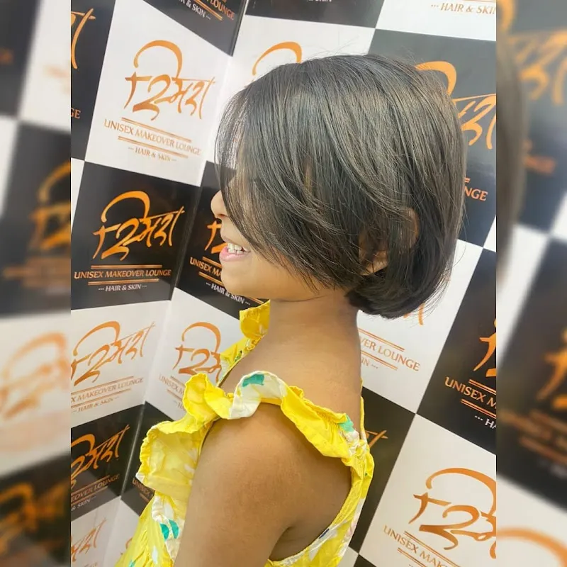 Smira Unisex Makeover Lounge