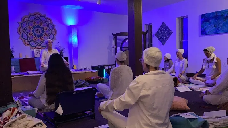 Kundalini Yoga Orlando at Satnam Wellness