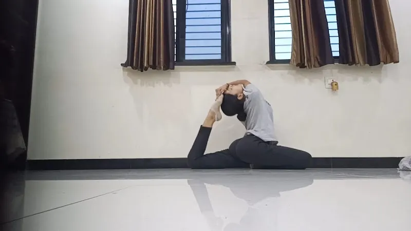 Yogdwar yoga and fitness classes Jalgaon