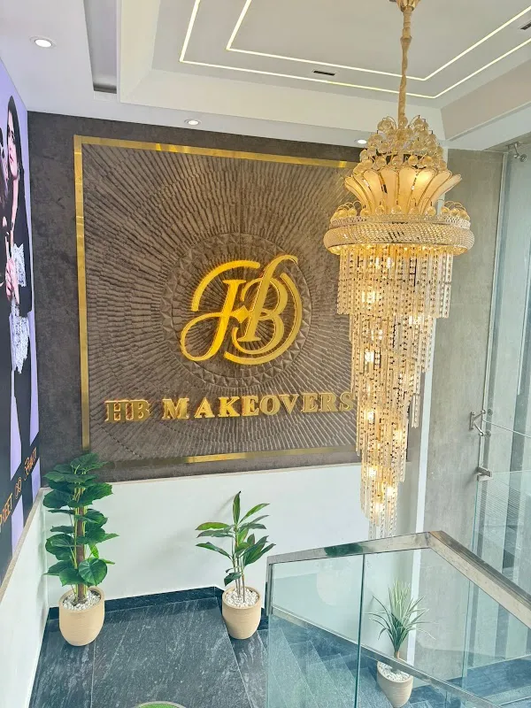 HB Makeovers Luxury Unisex Salon