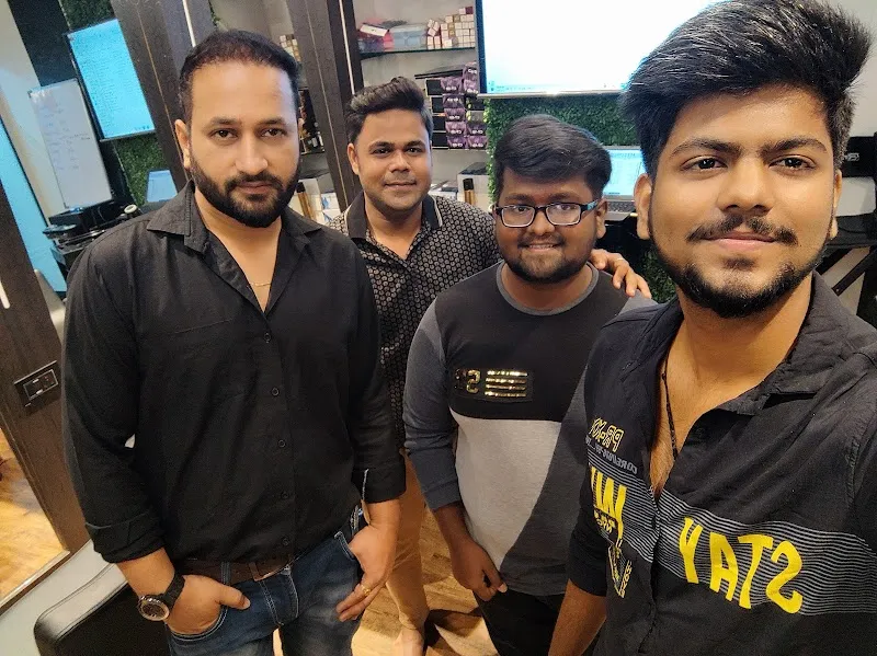 Ashmar unisex salon
