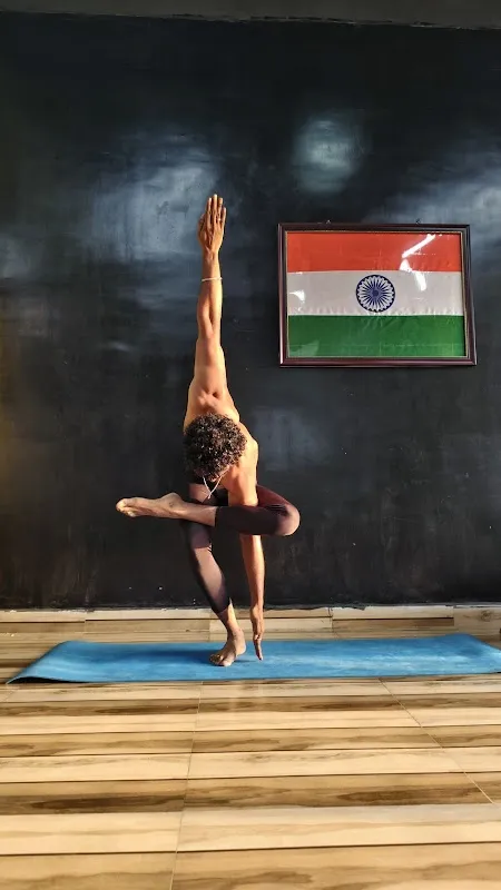 Step By Step Dance Fitness(GYM)