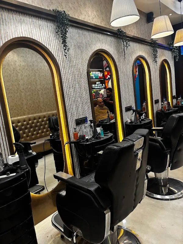 Goodfellas Family Salon
