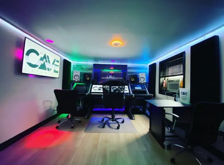 Hit Cave Studios NYC