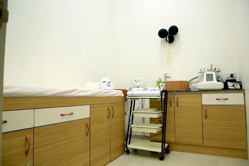 Pooja's Salon & Makeup Studio
