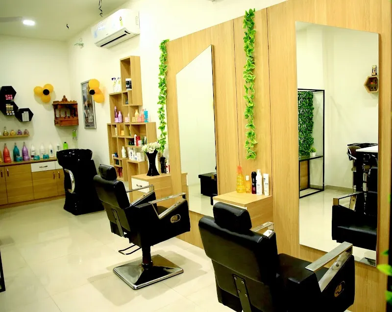 Pooja's Salon & Makeup Studio