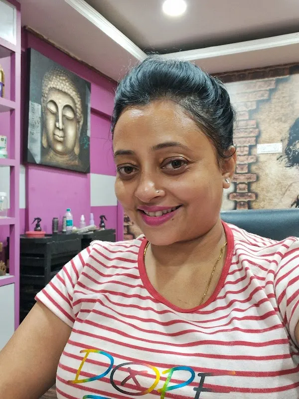Poonam professional beauty salon
