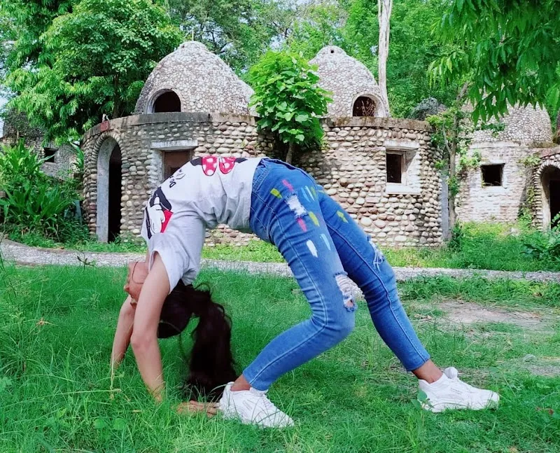 Anuja Home yoga@fitness club