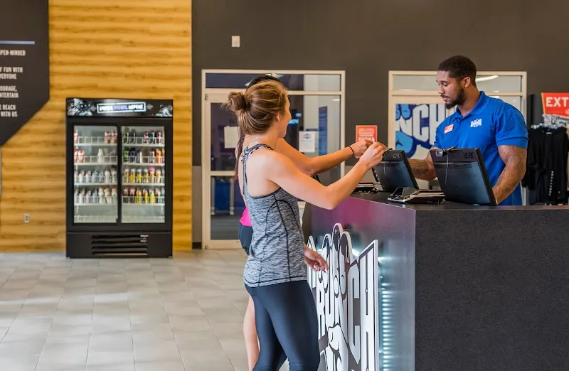 Crunch Fitness - Altamonte Springs