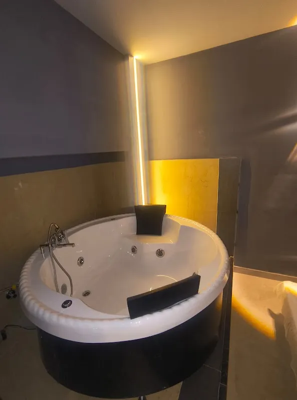 Crystal Spa - Spa In Vikhroli