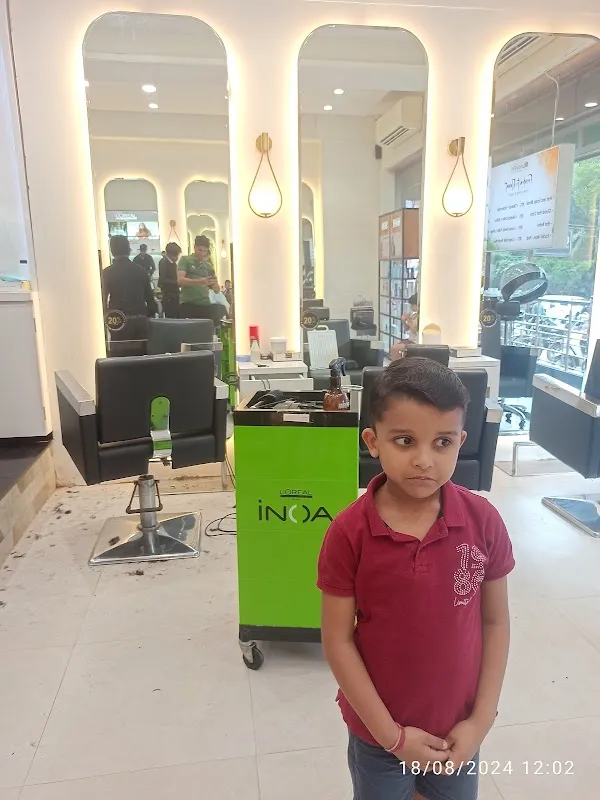 LookWell Salon - Panvelkar Pride, Ambernath