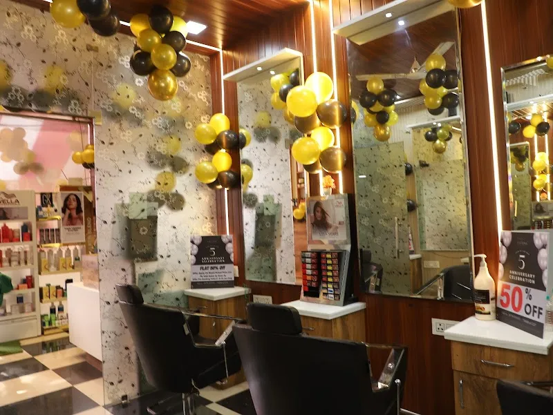Soumya's Lareina ® female salon & Academy