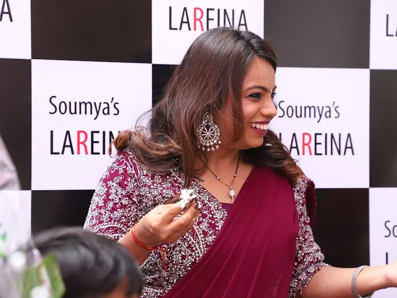 Soumya's Lareina ® female salon & Academy