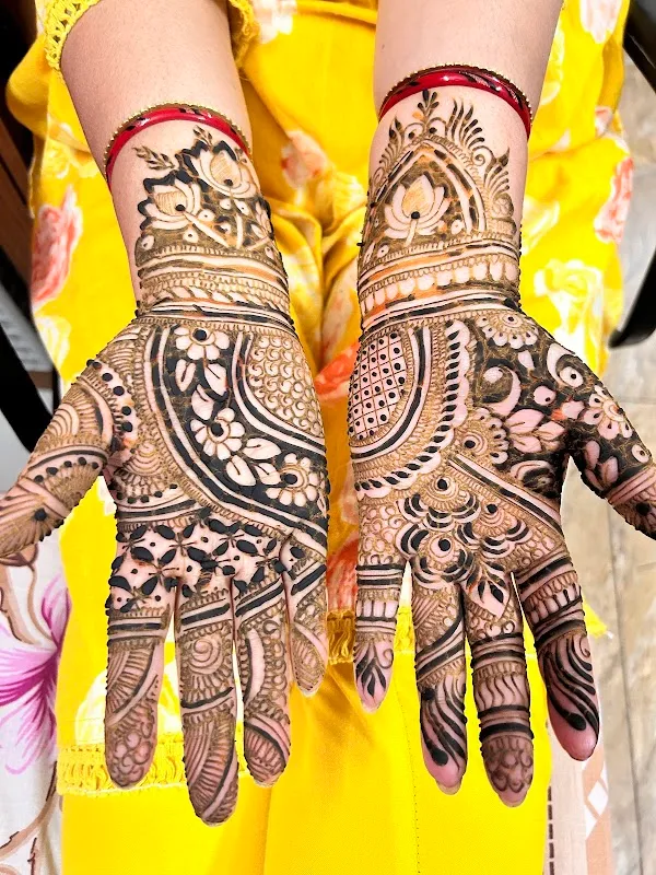Anand Mehndi &Tattoo Art