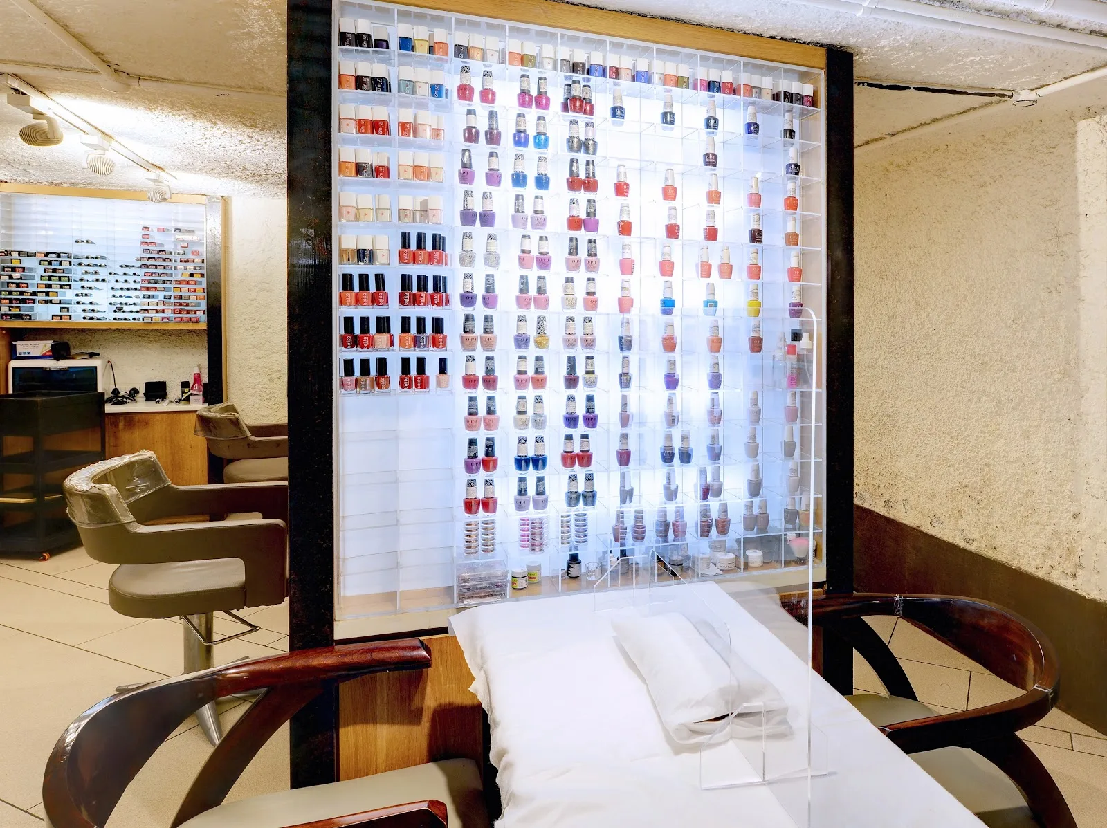 Enrich Salon Matunga Manu Mahal