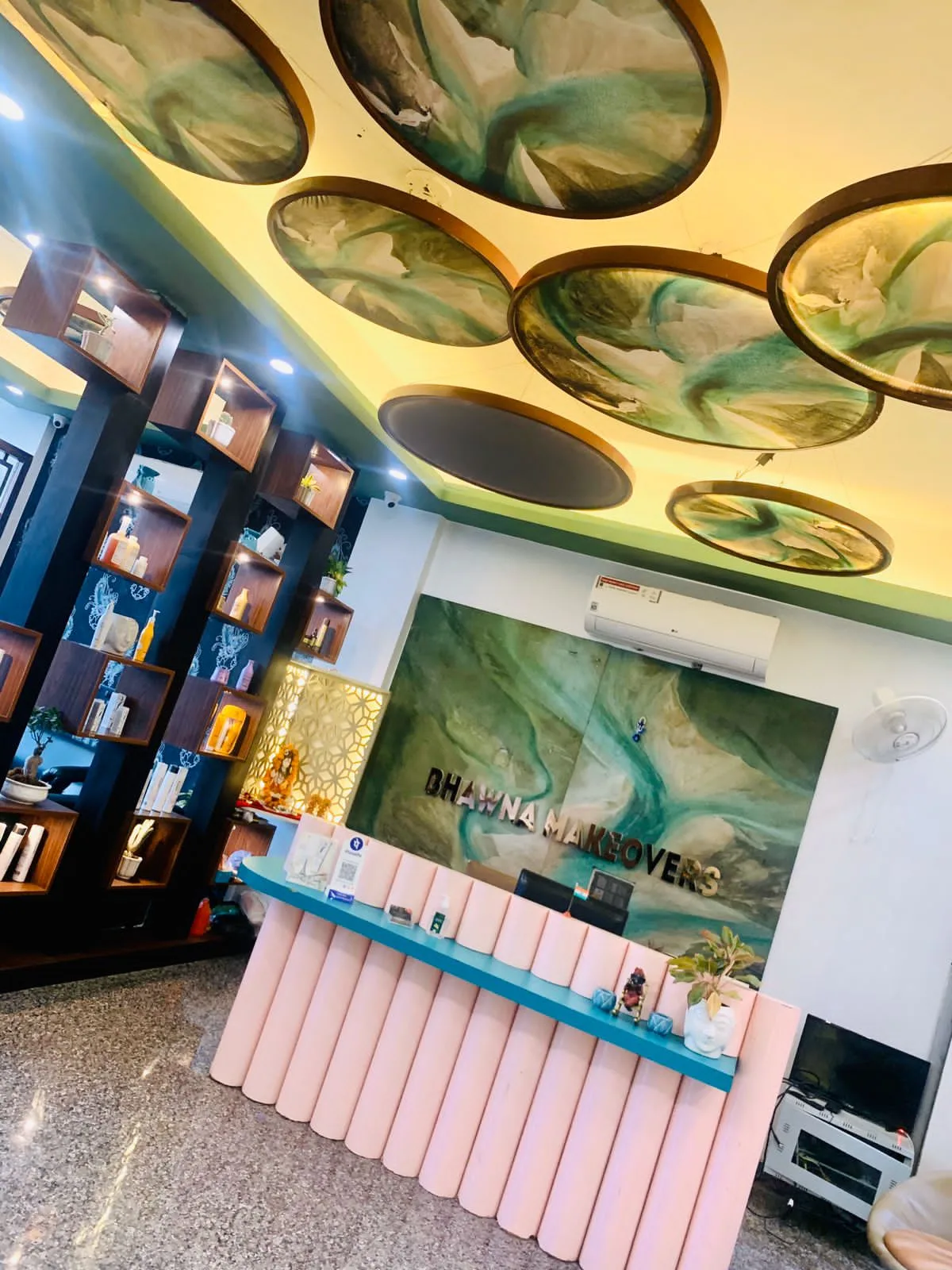 BM Unisex Salon & Academy