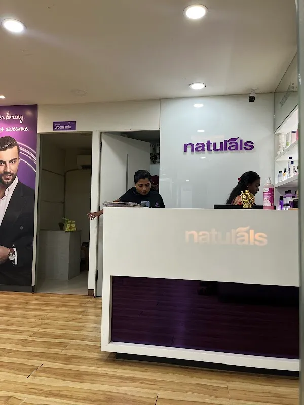 Naturals Salon Frazer Town