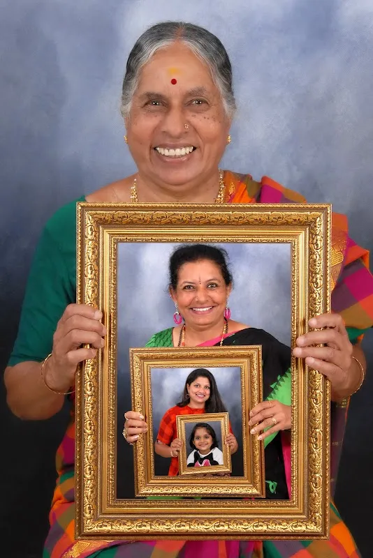 CHITRAKAR The Digital Zone Best Studio in Malleshwaram Photo Studio Color Lab